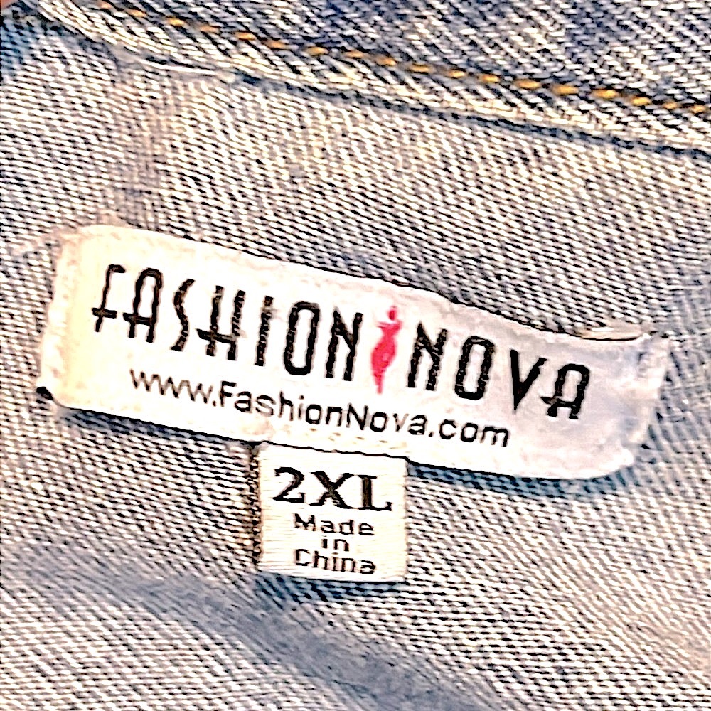 FASHION NOVA 💋 100% COTTON DISTRESSED DESTROYED RIPPED DENIM JEAN JACKET Size 2X - Picture 11 of 13
